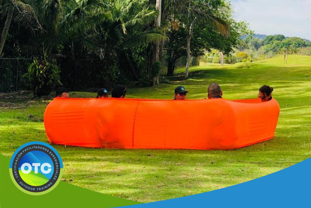 OTC Colombia, certificación profesional en Aprendizaje Experiencial y Outdoor Training con enfoque vivencial.
